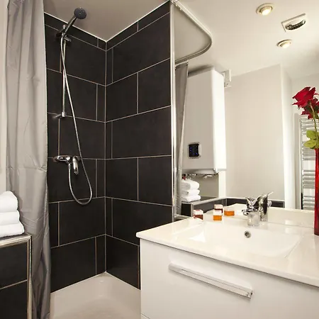 Sejours & Affaires Mirabeau شقة فندقية 2*