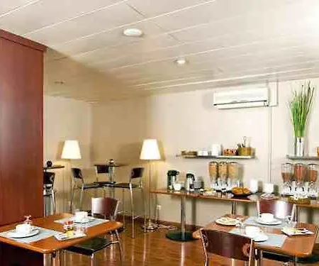 Sejours & Affaires Mirabeau شقة فندقية 2*